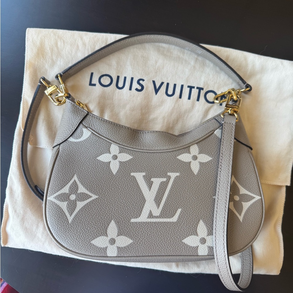 Louis Vuitton Gray Shoulder Bag with Iconic Monogram